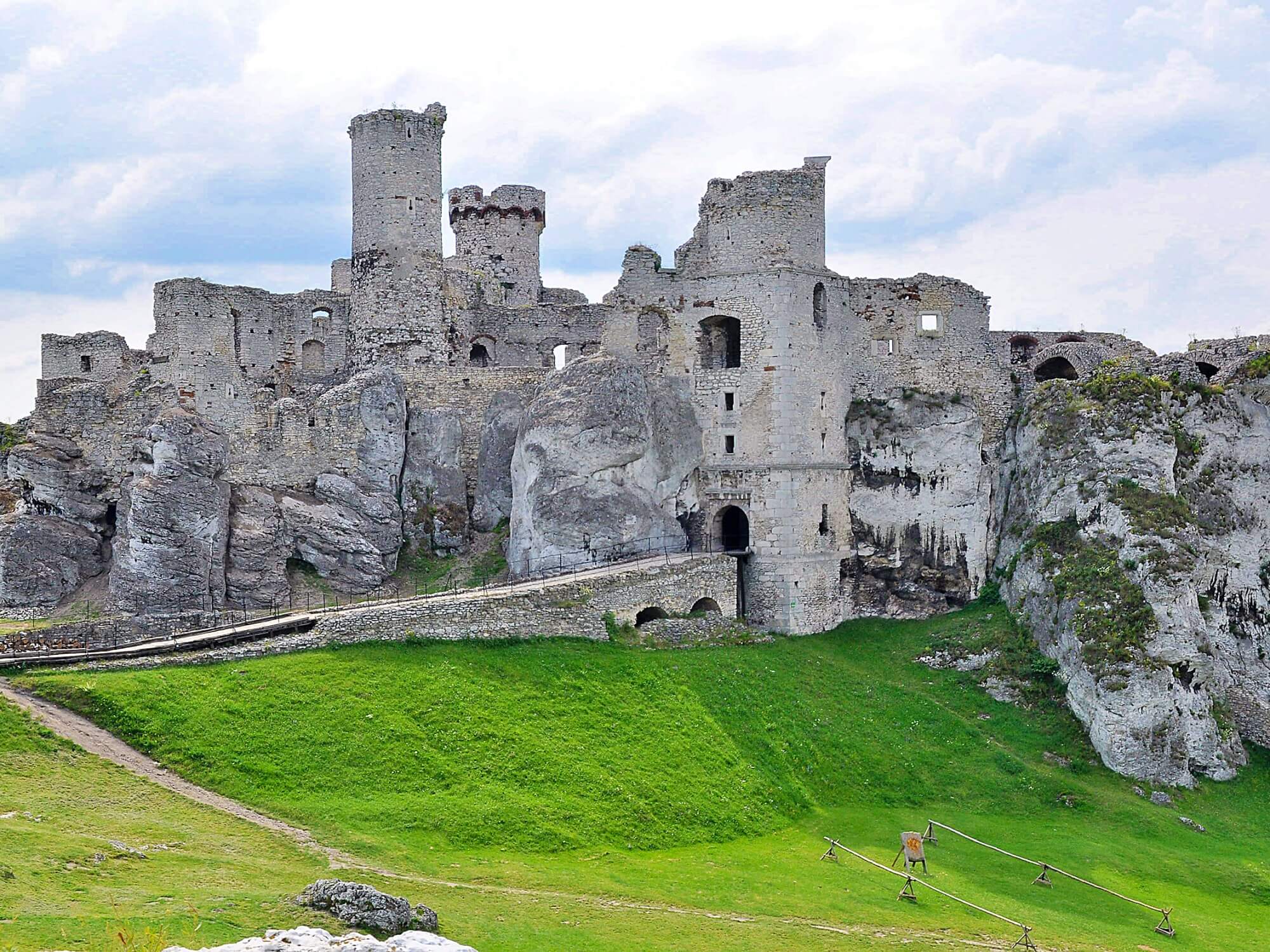 JURA KRAKOWSKO - CZĘSTOCHOWSKA